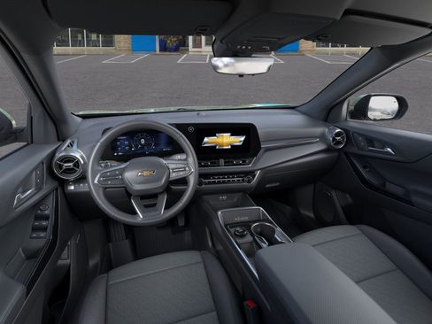 New 2026 Chevrolet Equinox LT w/ Convenience Package II image 15