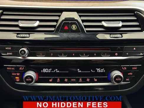 Used 2017 BMW 540i xDrive image 37