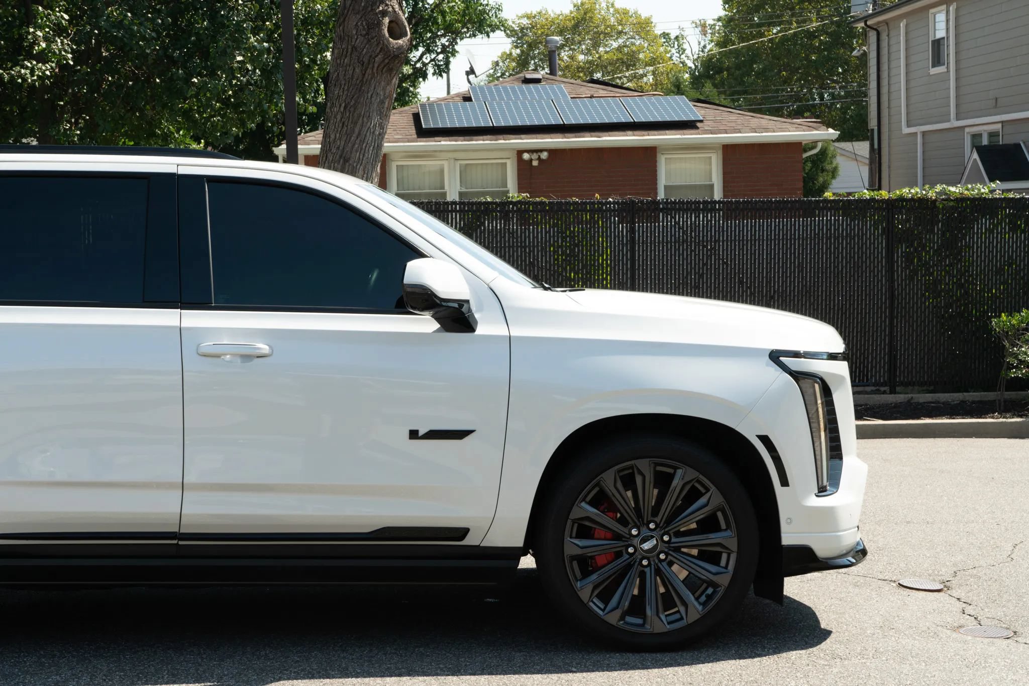 Used 2025 Cadillac Escalade V w/ LPO, Floor Liner Package AWD/4WD image 46