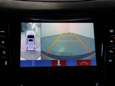 Used 2018 Cadillac Escalade Premium Luxury image 32