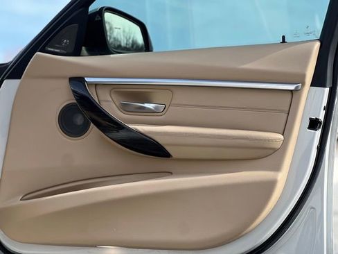 Used 2016 BMW 340i Sedan image 23