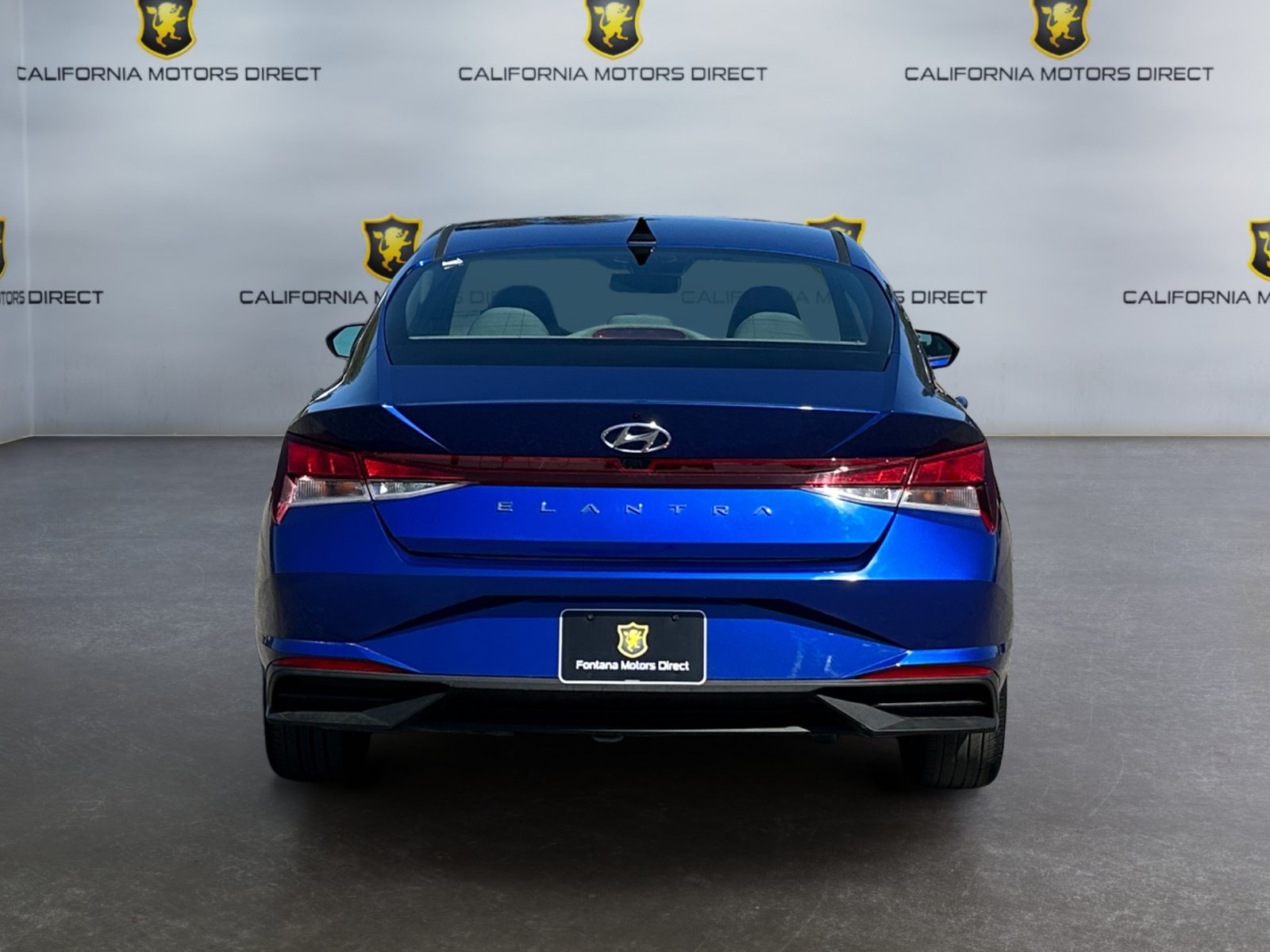 Used 2023 Hyundai Elantra SEL w/ Convenience Package FWD image 4