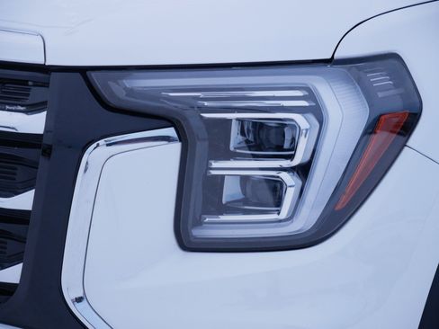 Certified 2025 GMC Terrain Elevation image 16