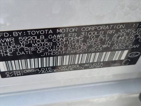 Certified 2023 Lexus LS 500 w/ Accessory Package (Z2) RWD image 23