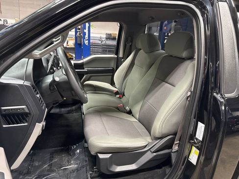 Used 2016 Ford F150 XL w/ Equipment Group 101A Mid AWD/4WD image 9