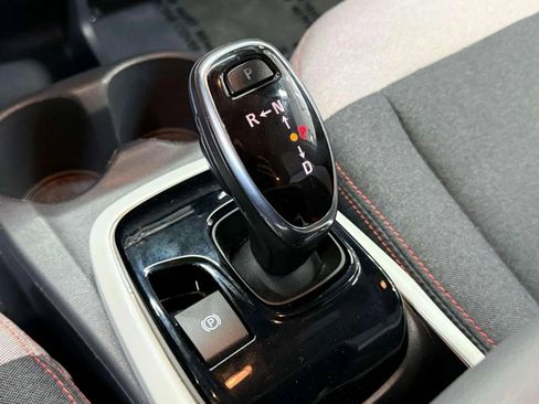 Used 2021 Chevrolet Bolt LT image 20