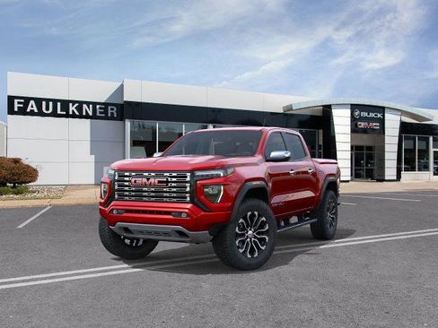 New 2026 GMC Canyon Denali image 8