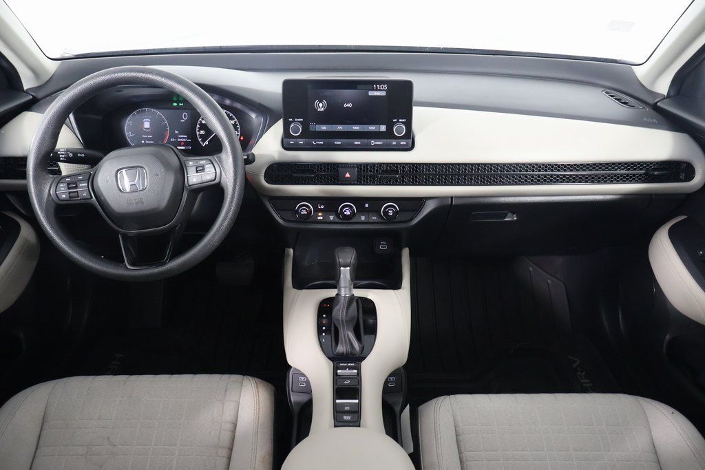 Used 2025 Honda HR-V LX image 6