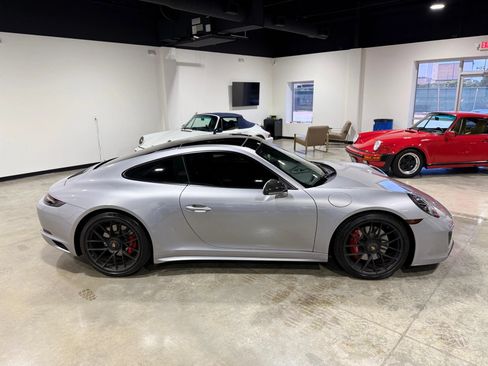 Used 2019 Porsche 911 Carrera 4 GTS AWD/4WD image 7