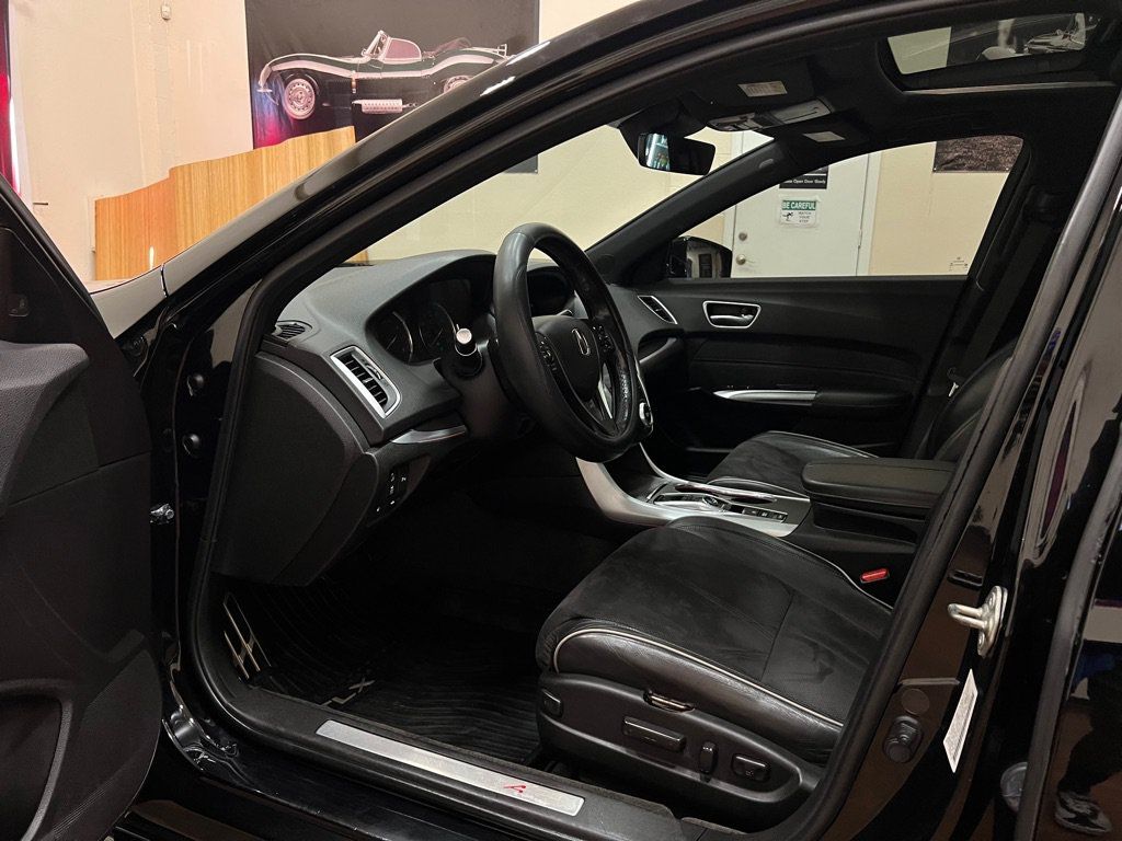Used 2018 Acura TLX w/ Technology & A-SPEC Package AWD/4WD image 15