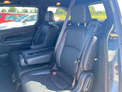 Used 2025 Honda Odyssey Sport-L image 17