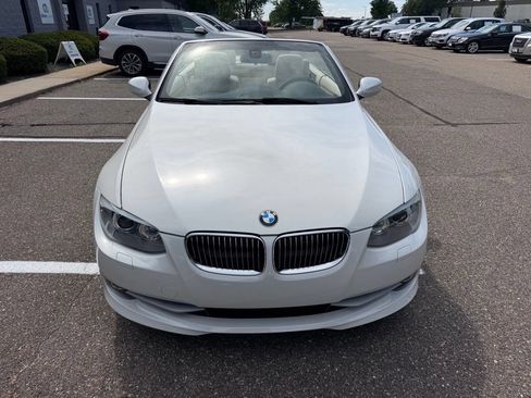 Used 2012 BMW 328i Convertible RWD image 10