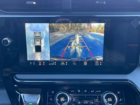 New 2025 GMC Sierra 1500 AT4 w/ AT4 Premium Package image 12