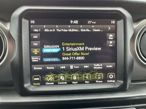 Used 2023 Jeep Gladiator Willys image 14