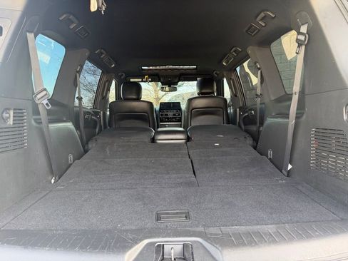 Used 2023 Nissan Armada SL w/ Midnight Edition Package image 11