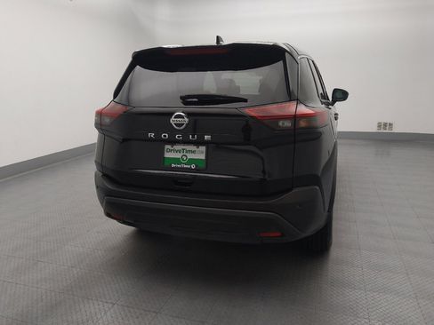 Used 2021 Nissan Rogue S FWD image 7