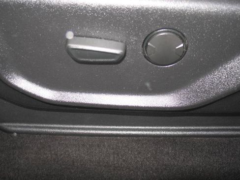 Used 2019 Ford F150 XLT w/ Equipment Group 301A Mid image 22