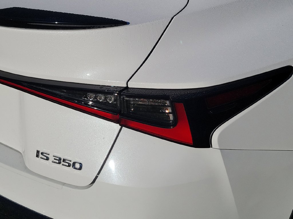 Used 2024 Lexus IS 350 F Sport RWD image 19