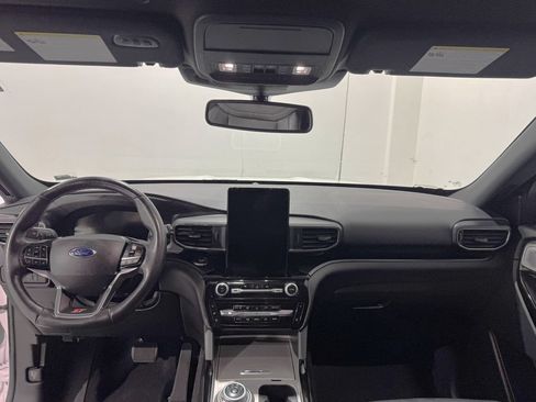 Used 2022 Ford Explorer ST w/ Equipment Group 401A AWD/4WD image 3