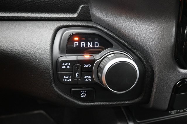 Used 2025 RAM 1500 Big Horn AWD/4WD image 9