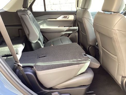 New 2026 Ford Explorer Active w/ Active Comfort Package image 16