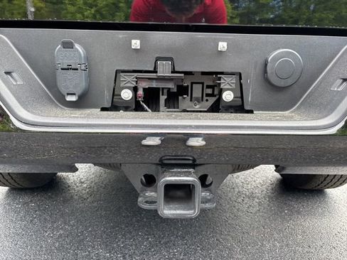 Used 2024 Chevrolet Silverado 1500 RST w/ Z71 Off-Road Package image 6