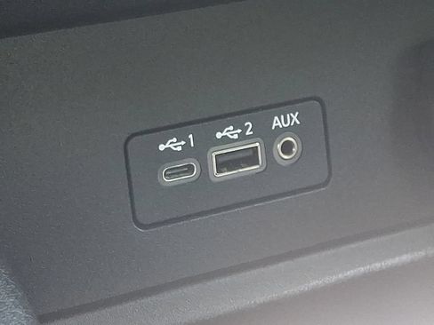 Certified 2020 Nissan Sentra SR w/ Electronics Package FWD image 24