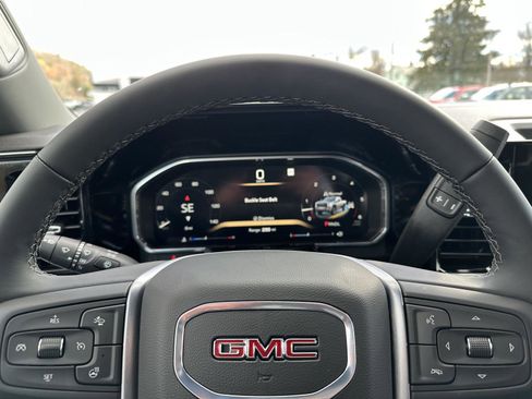 New 2026 GMC Sierra 2500 SLE w/ SLE Value Package; image 8
