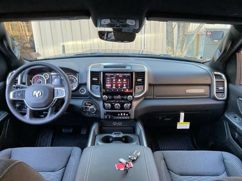 Used 2026 RAM 1500 Big Horn w/ Night Edition AWD/4WD image 18