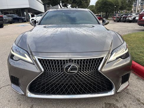 Used 2023 Lexus LS 500 w/ Luxury Package RWD image 8