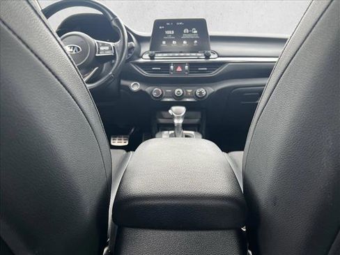 Used 2021 Kia Forte GT-Line image 18