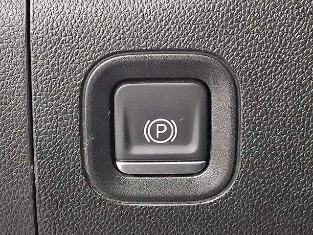 Used 2023 GMC Sierra 2500 AT4 w/ AT4 Premium Plus Package AWD/4WD image 23