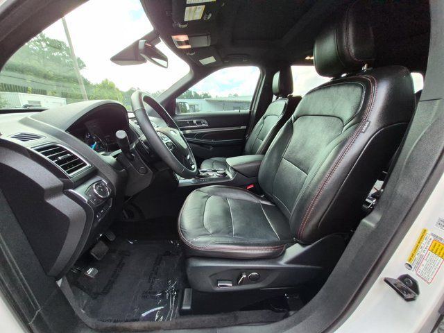 Used 2018 Ford Explorer Sport w/ Equipment Group 401A AWD/4WD image 17