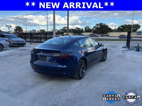 Used 2021 Tesla Model 3 Long Range image 4