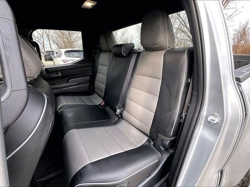 Used 2024 Toyota Tacoma TRD Sport image 36