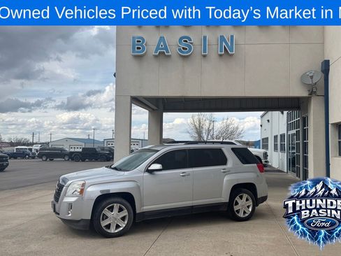 Used 2011 GMC Terrain SLT AWD/4WD image 2