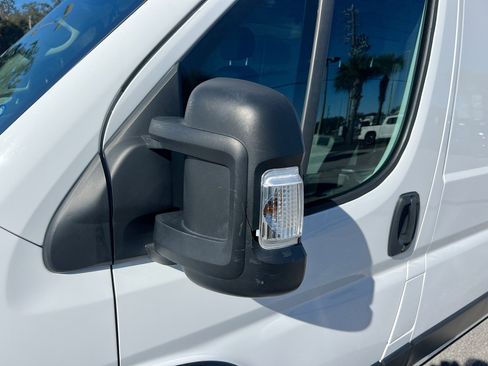 Used 2023 RAM ProMaster 2500 image 12