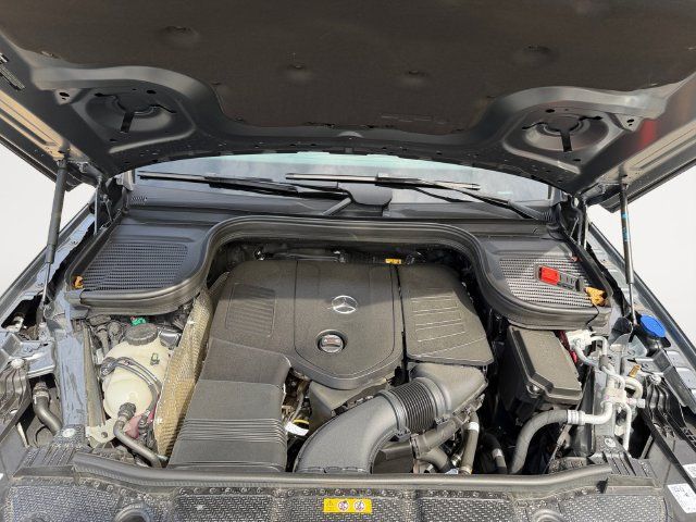 Used 2026 Mercedes-Benz GLE 450e 4MATIC image 34