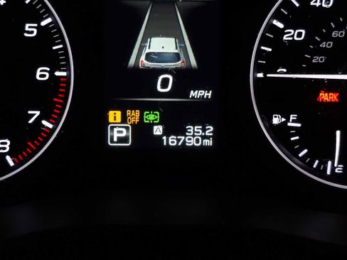 Used 2024 Subaru Ascent Limited w/ Technology Package image 28