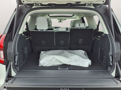 New 2026 Ford Expedition Max Platinum w/ Platinum Ultimate Package AWD/4WD image 27