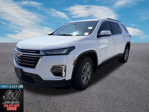 Used 2022 Chevrolet Traverse LT image 3