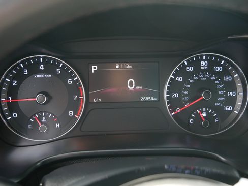 Used 2024 Kia Forte GT-Line image 33