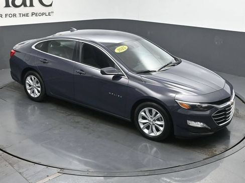 Used 2025 Chevrolet Malibu LT FWD image 47
