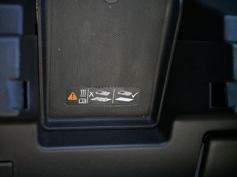 Used 2024 Chevrolet Silverado 1500 LT Trail Boss image 30