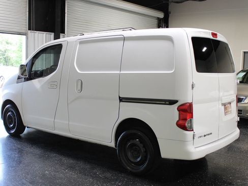 Used 2017 Chevrolet City Express LS w/ Appearance Package FWD image 5