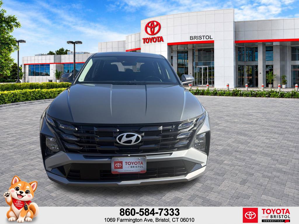 Used 2026 Hyundai Tucson SE AWD/4WD image 2