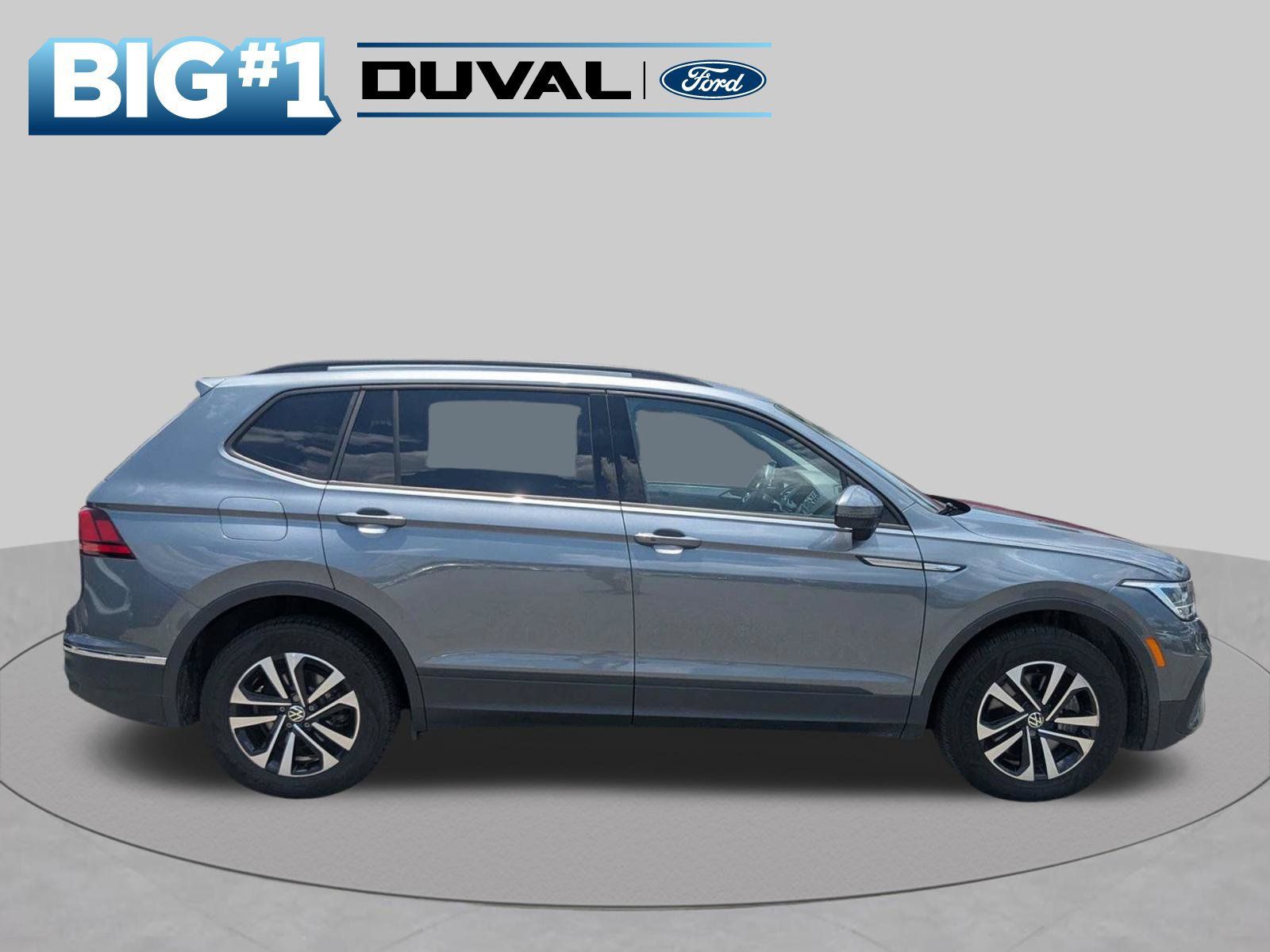Used 2023 Volkswagen Tiguan S FWD image 3