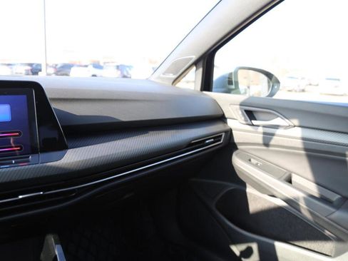 Used 2024 Volkswagen Golf R image 17