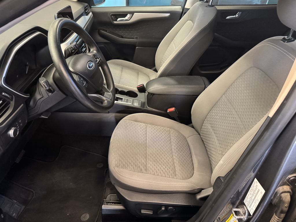 Used 2020 Ford Escape SE AWD/4WD image 21