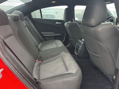 Used 2022 Dodge Charger SXT image 11